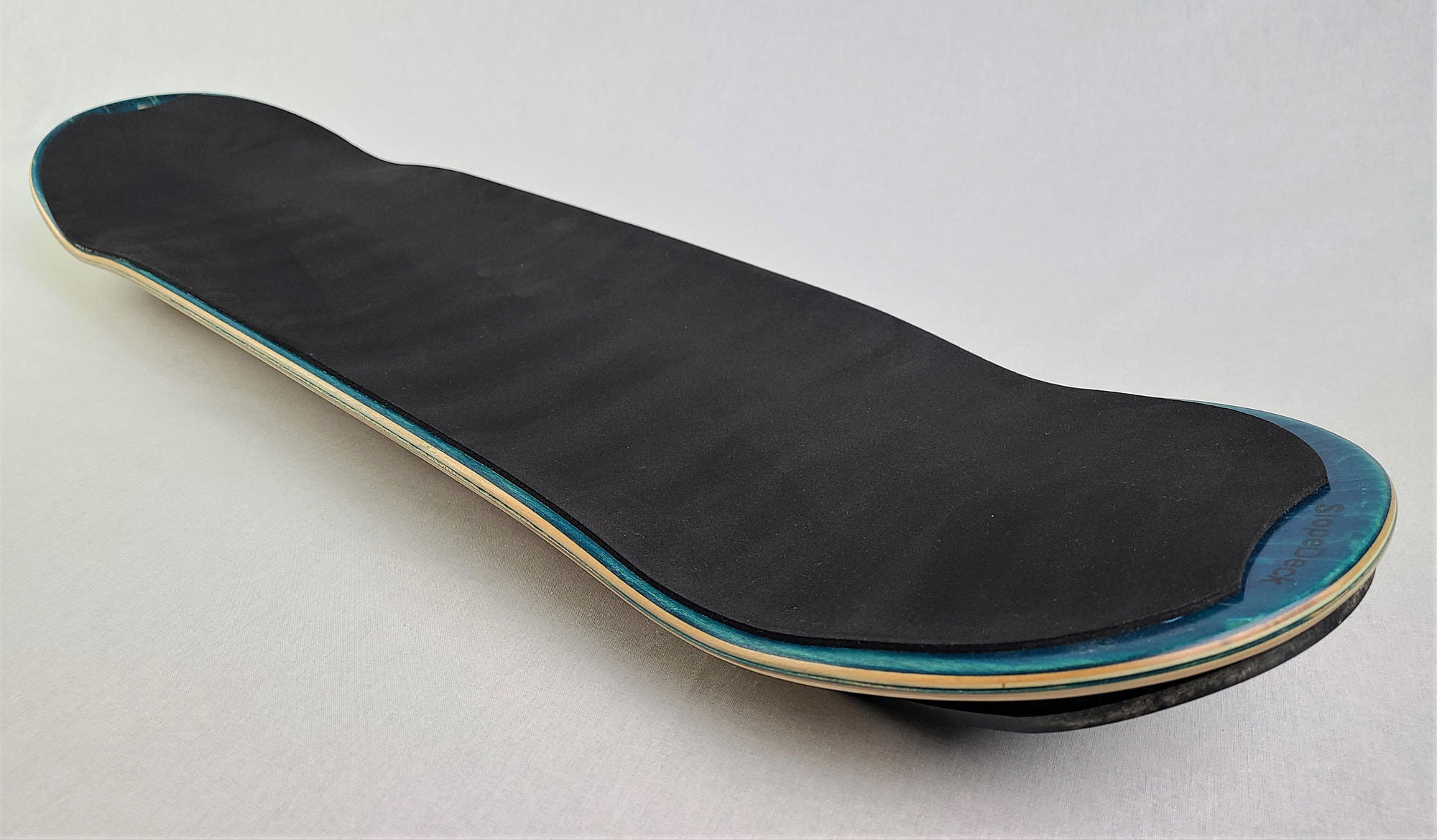 SlopeDeck Original snowskate in profile